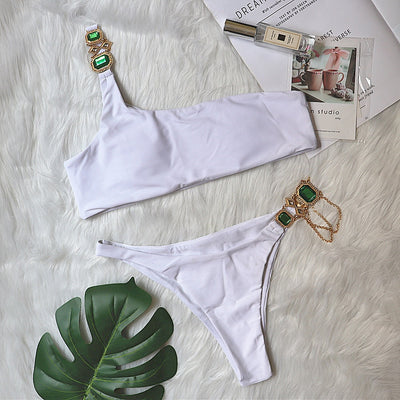 Traje de Baño Lujo con Cadena de Cristales - Bikini Asimétrico de Un Hombro Estilo Europeo - Image 6