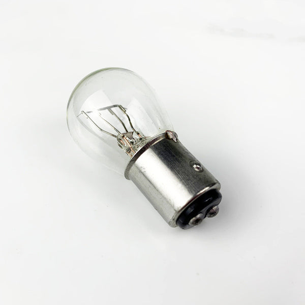 Luz de Freno y Reversión con Doble Cola para Dirección Alta y Baja - Image 3