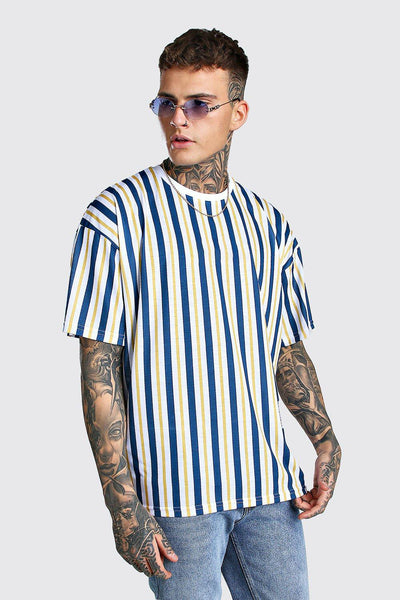 Camiseta Estampada 3D con Rayas Minimalistas - Image 10