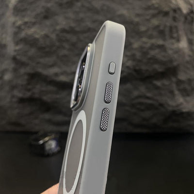 Funda Magnética Transparente Antigolpes con Efecto Esmerilado - Image 17