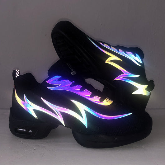 Tenis Deportivos para Mujer con Malla Reflectante y Tecnología Láser - Image 11