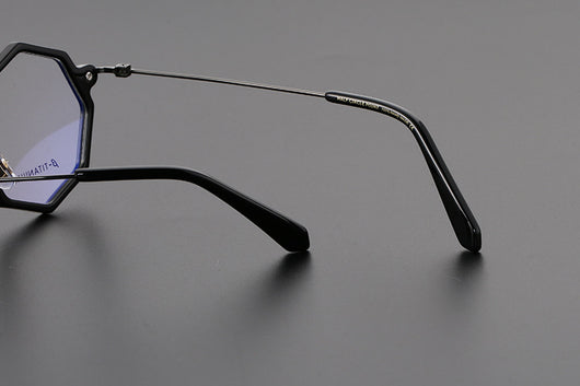 Gafas Retro Ultraligeras de Titanio Puro con Lentes para Miopía - Image 13