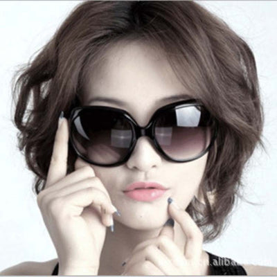 Gafas de Sol Clásicas para Mujer - Image 9