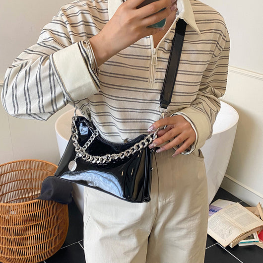 Bolso Bandolera Estilo Oeste Asimétrico de Diseño Exclusivo - Image 4