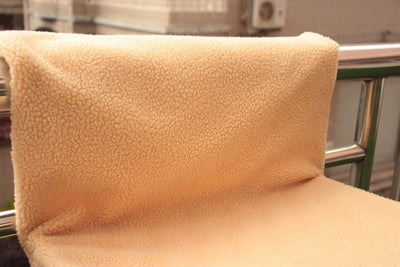 Cama Portátil para Gatos con Estructura de Acero Reforzado - Image 13