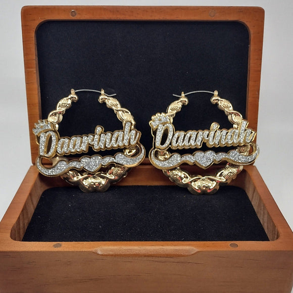 Conjunto de Collar y Aretes de Diseño Elegante