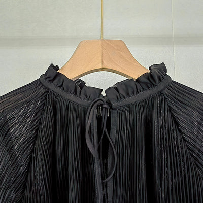 Blusa Elegante con Cuello Volante, Cordones y Mangas Farol Plisadas - Image 15