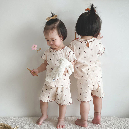 Conjunto de Dos Piezas Floral para Bebé en Algodón Suave - Image 6