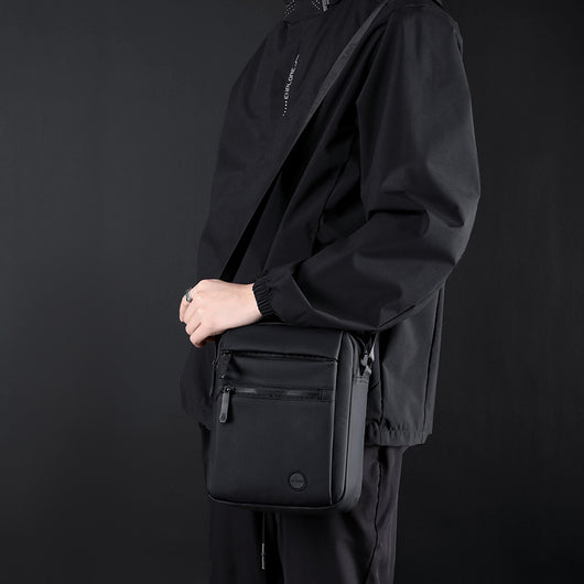 Bolsa Bandolera Impermeable para Hombre - Diseño Casual de Un Solo Hombro
