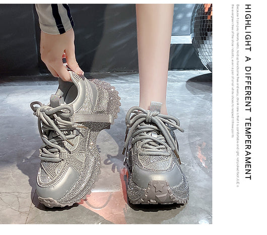 Tenis Deportivos Brillantes con Lentejuelas, Diseño Plateado y Rojo con Cristales - Image 56