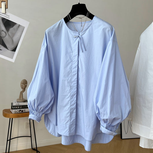 Blusa Suelta con Mangas Plisadas y Detalle de Borlas - Image 14
