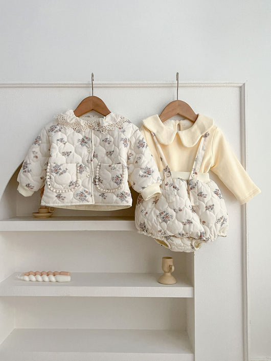 Traje de Bebé Niña Estilo Coreano Invierno con Encaje y Bolsillos - Conjunto Dos Piezas - Image 5