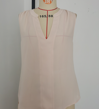 Chaleco Cuello V Liso para Commuter - Image 8