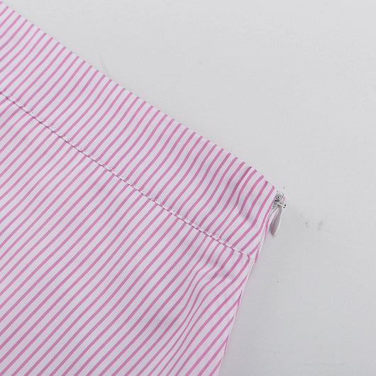 Traje Ejecutivo Mujer: Blusa Rayada con Cuello Solapa y Falda Entallada - Image 14