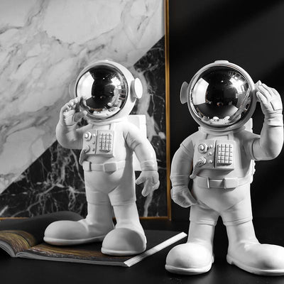 Figura Decorativa Astronauta en Resina - Modelo Artesanal
