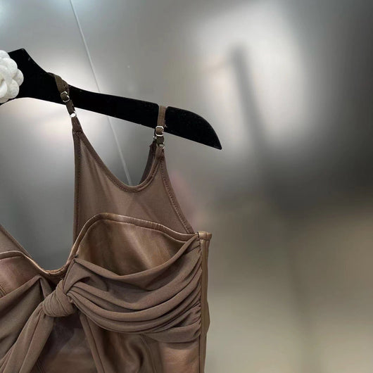 Vestido Camisero con Tirantes Ajustables de Largo Medio - Image 9