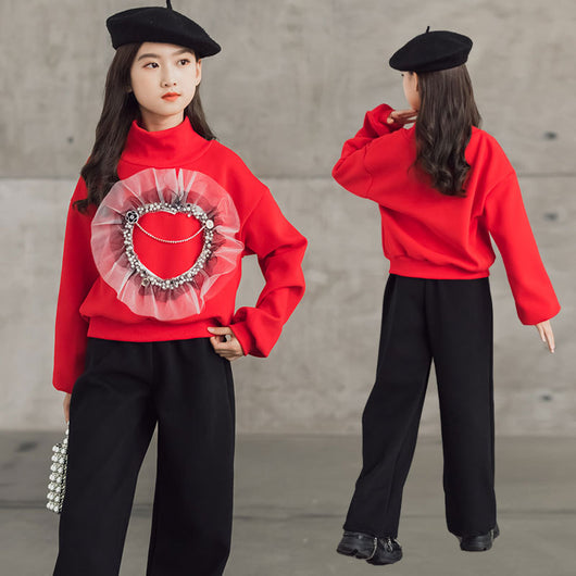 Conjunto de Dos Piezas con Estampado de Corazones - Pantalón Casual Trendy