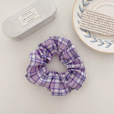 Cuerda para la Cabeza con Diseño Floral Calado - Image 5