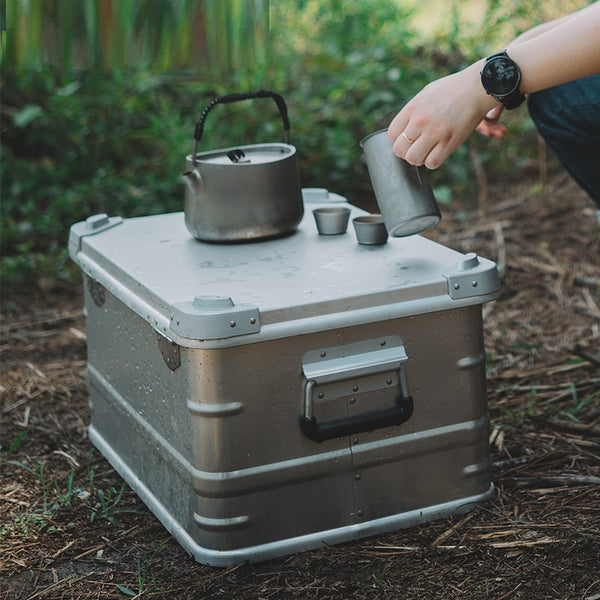 Caja de Almacenamiento Portátil de Aluminio para Camping y Vehículos