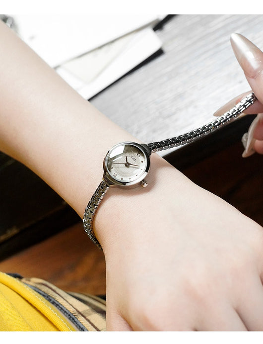 Reloj Elegante Resistente al Agua para Mujer - Diseño Minimalista Premium - Image 22