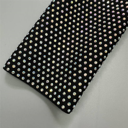 Vestido Ajustado con Strass y Diseño Cruzado - Image 15