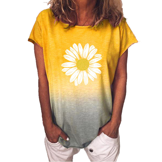 Playera Estampado Degradado Arcoíris Manga Corta - Image 4