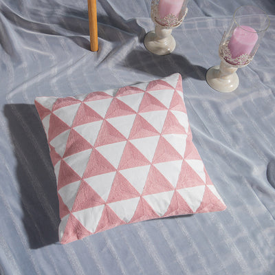 Funda de Almohada de Algodón Bordada con Diseño Geométrico - Image 4