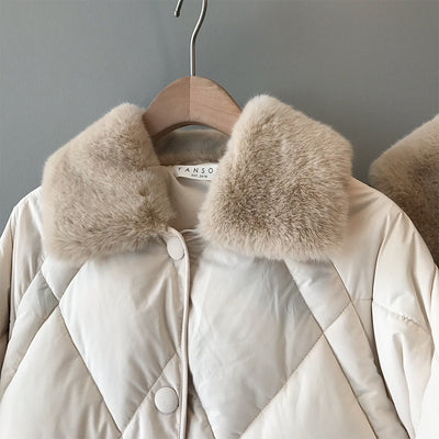 Chaqueta Acolchada para Mujer con Cuello de Piel y Diseño Rombo - Image 34