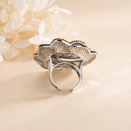 Anillo Floral 3D con Zirconia y Zafiro Negro para Mujer - Image 10