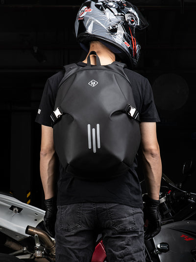 Mochila Impermeable para Motociclista con Compartimento para Casco