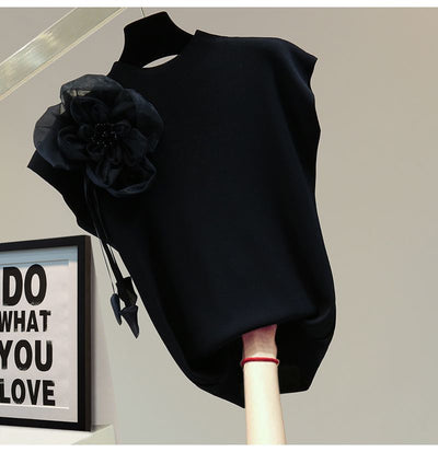 Blusa sin Mangas con Flores Bordadas en Cuentas - Image 9