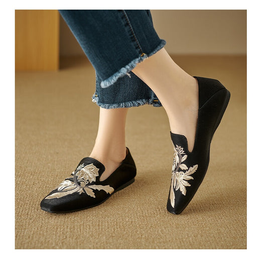 Zapatos Planos Bordados de Corte Bajo con Suela Suave para Mujer - Image 13