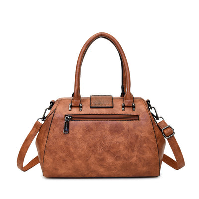 Bolso de Cuero Artesanal Tallado para Mujer con Diseño Asimétrico - Image 24