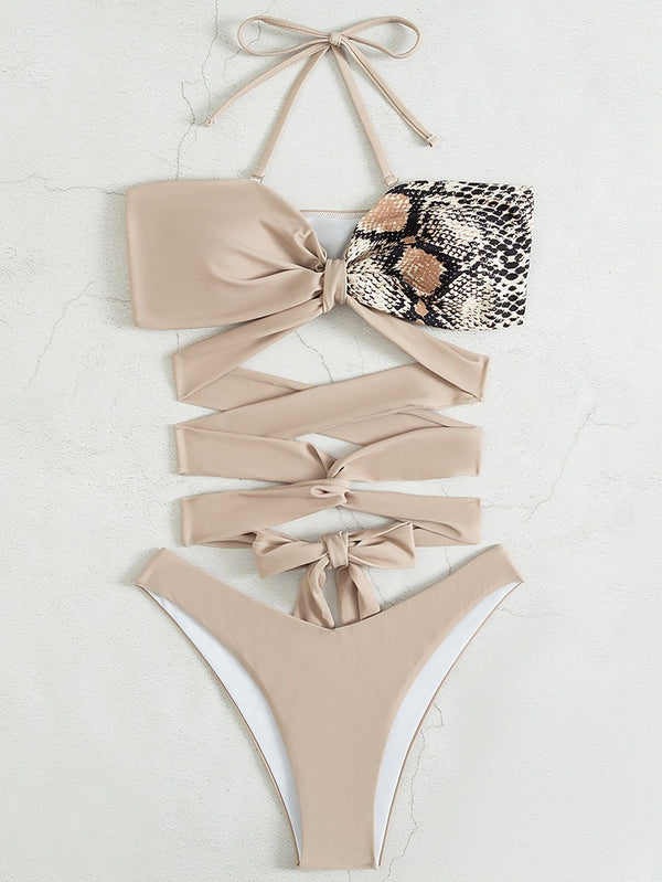 Bikini Sexy con Paneles y Cordones Ajustables