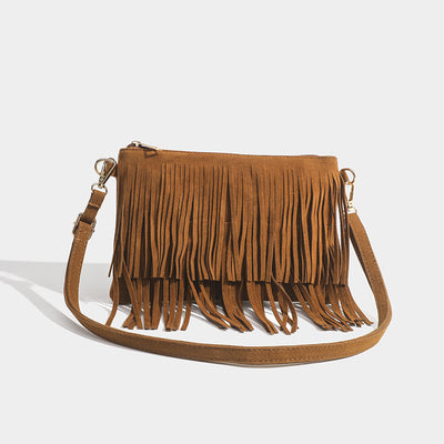 Bolso Mensajero Vintage con Borlas y Acabado Mate - Image 6