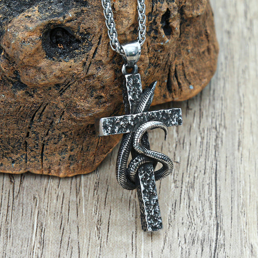 Collar Vintage Cobra Tridimensional con Crucifijo para Hombre - Image 11