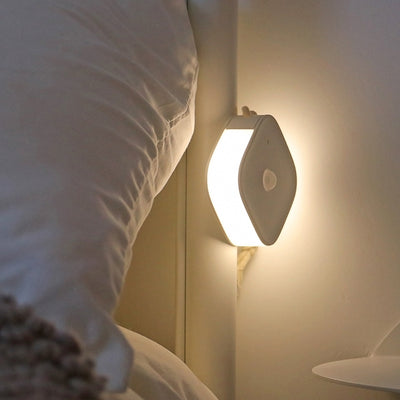 Lámpara Nocturna LED con Sensor de Movimiento para Mesita de Noche - Image 9