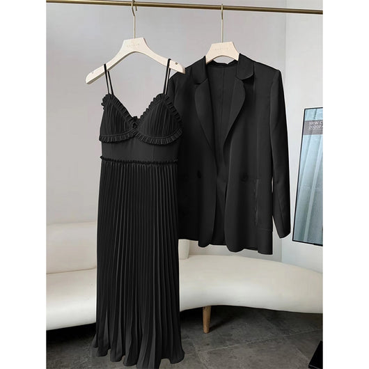 Falda Plisada con Tirantes Envolventes - Elegancia Versátil - Image 3