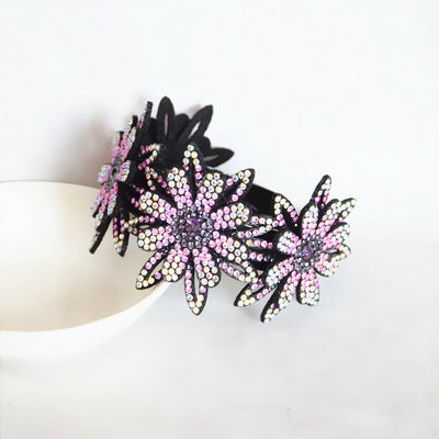 Pasador de Cabello con Flor de Cristales Brillantes - Image 3