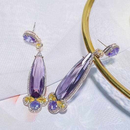 Aretes Largos de Gota Floral con Circonita Microincrustada - Image 3