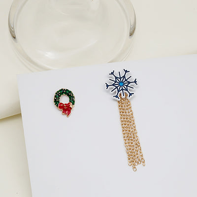 Broche Navideño Copo de Nieve con Borla y Acabado Brillante - Image 10