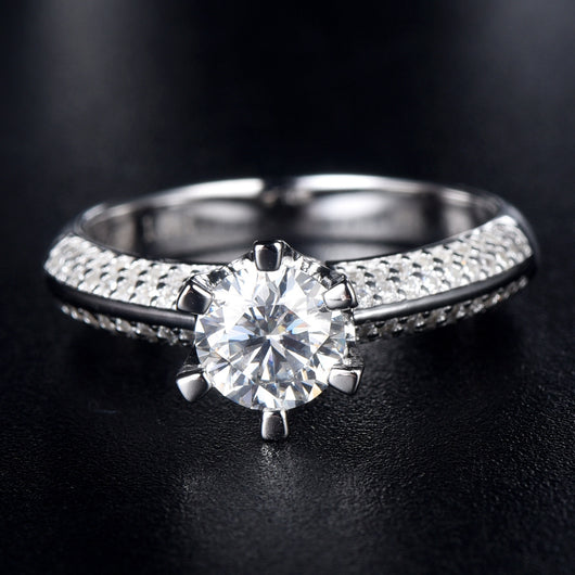 Anillo de Plata 925 para Mujer con Diamante de Seis Puntas