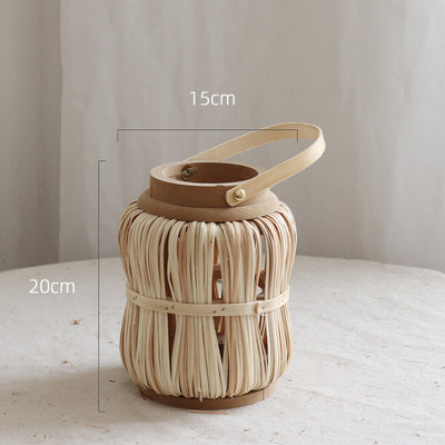 Jarrón de Piso Tejido en Bambú con Diseño Linterna - Image 3