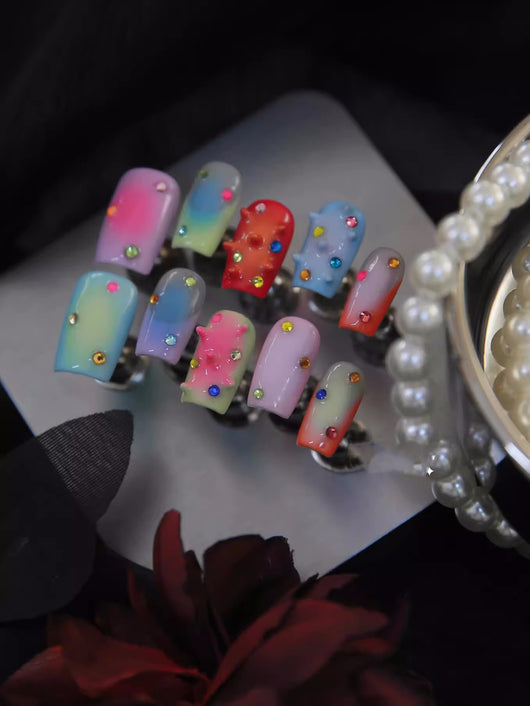 Colección Francesa de Accesorios Artesanales con Diseño Único y Colorido - Image 4