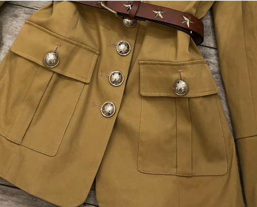 Traje Militar Femenino de Temperamento y Elegancia - Image 14