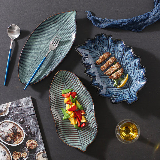 Plato de Cerámica Artesanal Hoja Japonesa - Diseño Exclusivo para tu Mesa
