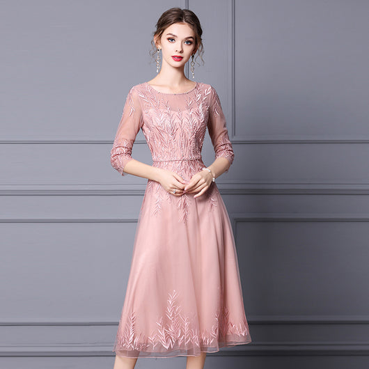Falda de Gala con Bordado de Cuentas - Largo Medio Elegante - Image 4