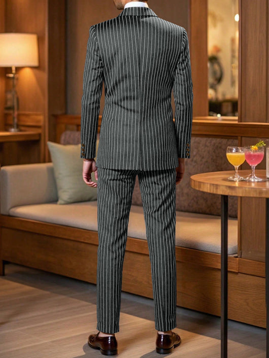 Conjunto de Traje Ejecutivo a Rayas para Hombre - Image 25