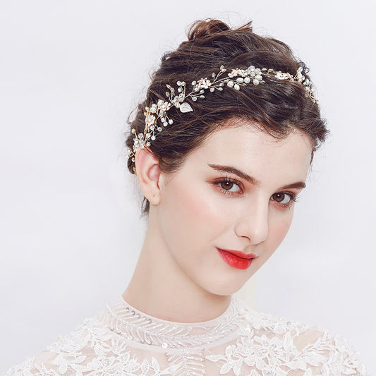 Diadema Perla Artesanal con Flor de Aleación