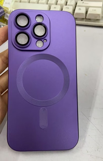 Funda Magnética con Acabado Esmerilado para Teléfono - Image 15